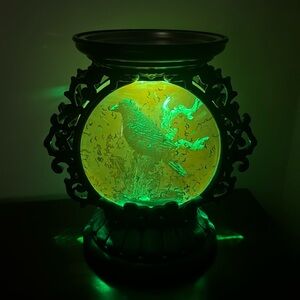 Bath & Body Works Halloween 2022 Raven Water Globe Musical Candle Holder